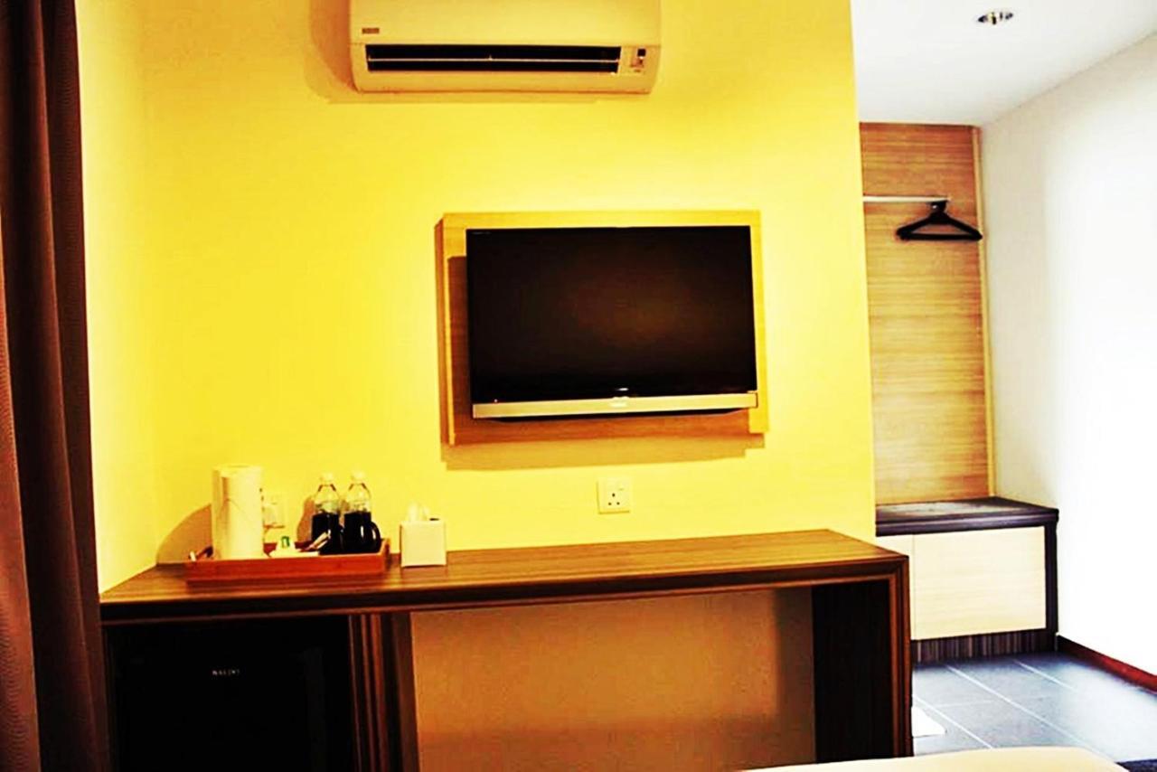 Hotel Sara'S Inn, Shah Alam Exterior foto